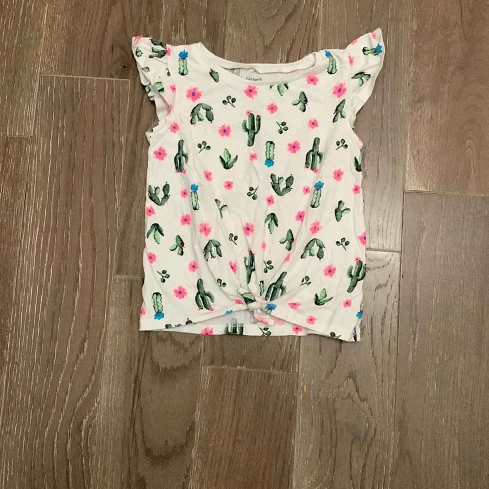 Girls cactus shirt size 5 (carters)